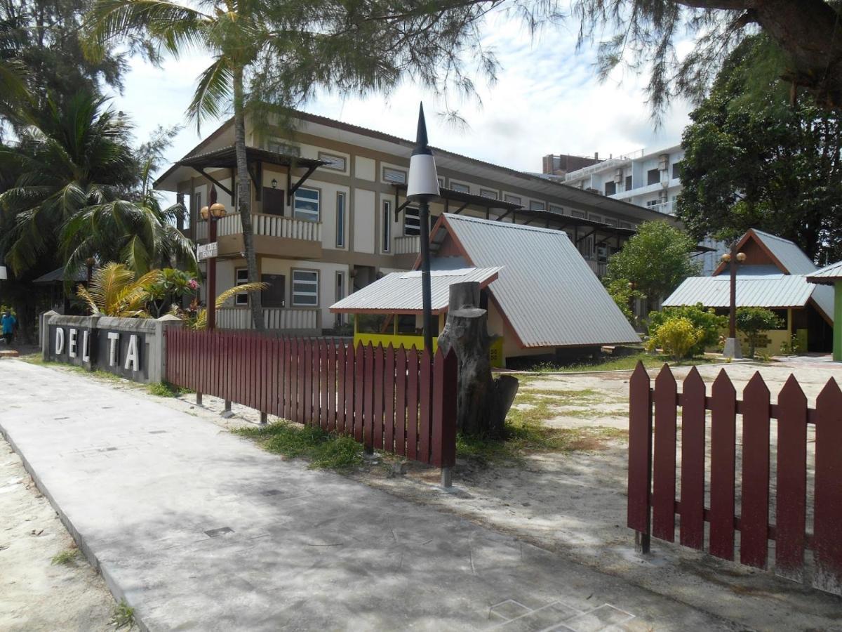 Delta Chenang Resort Pantai Cenang  Esterno foto