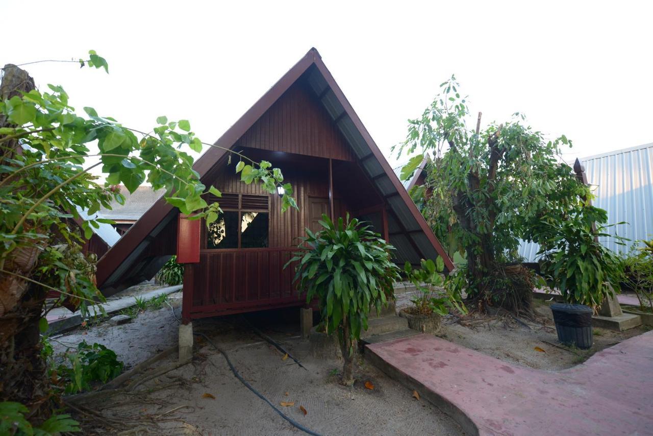 Delta Chenang Resort Pantai Cenang  Esterno foto